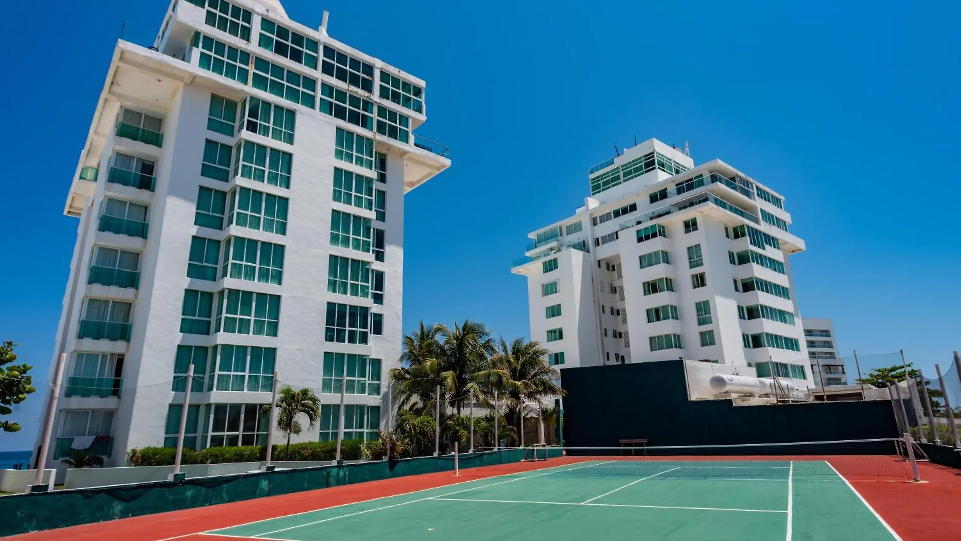 Ocean View In Hotel Complex Cancún