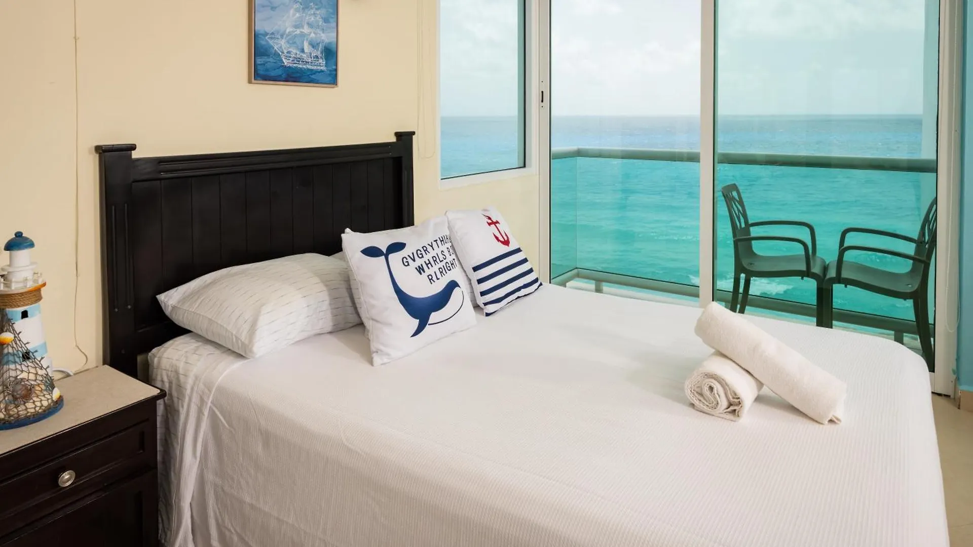 Ocean View In Hotel Complex Cancun Apartment