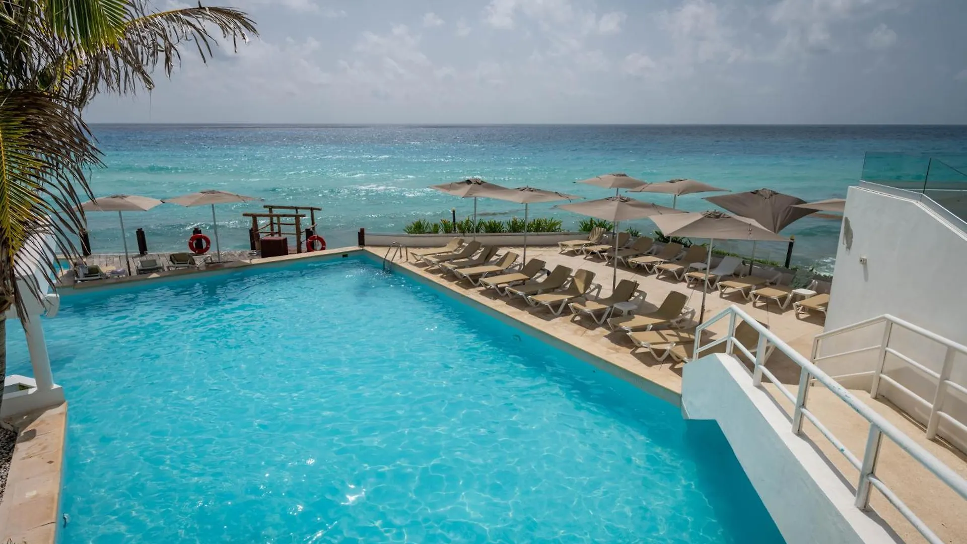 Apartment Ocean View In Hotel Complex Cancun